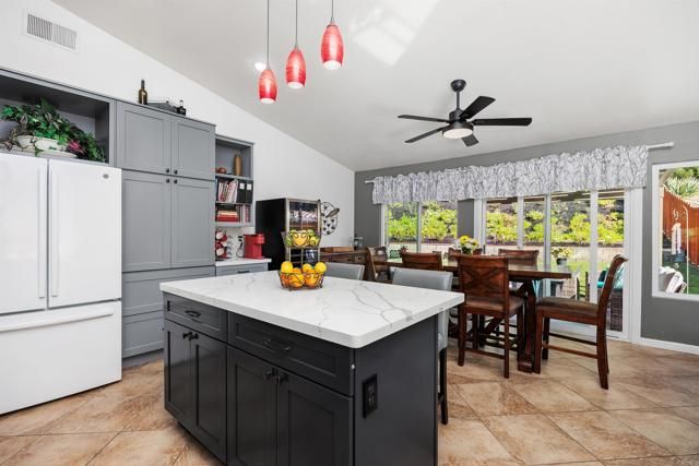 1688 Avenida Oceano, Oceanside, CA 92056