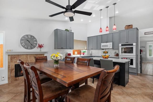 1688 Avenida Oceano, Oceanside, CA 92056