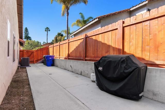 1688 Avenida Oceano, Oceanside, CA 92056