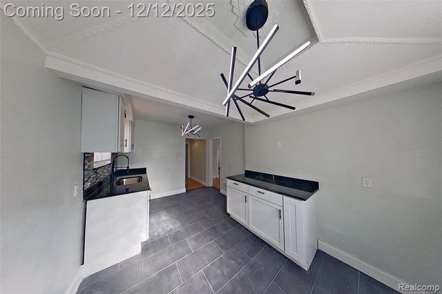 8401 W 7 Mile Road, Detroit, MI 48221