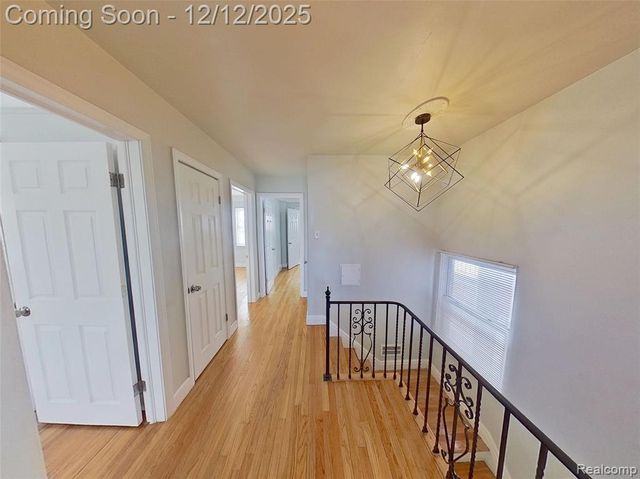 8401 W 7 Mile Road, Detroit, MI 48221