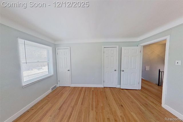 8401 W 7 Mile Road, Detroit, MI 48221