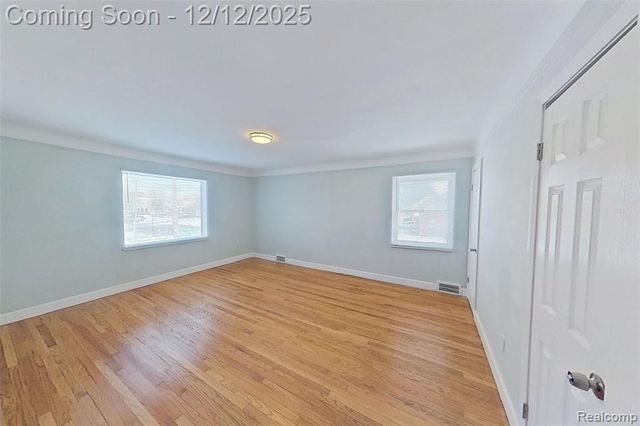 8401 W 7 Mile Road, Detroit, MI 48221