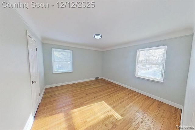 8401 W 7 Mile Road, Detroit, MI 48221