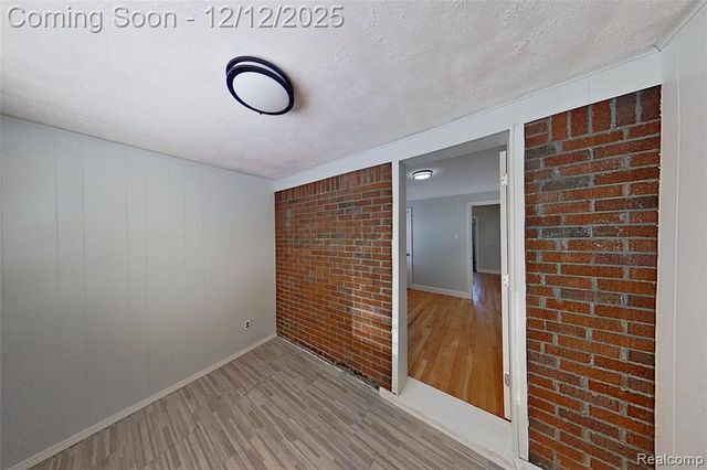 8401 W 7 Mile Road, Detroit, MI 48221