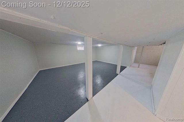 8401 W 7 Mile Road, Detroit, MI 48221