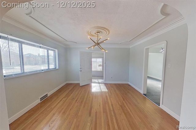 8401 W 7 Mile Road, Detroit, MI 48221