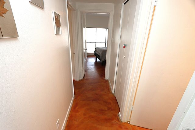 8642 Fredericksburg Rd Apt 313, San Antonio, TX 78240