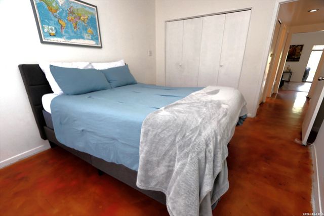 8642 Fredericksburg Rd Apt 313, San Antonio, TX 78240