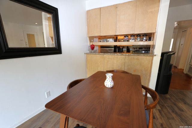 8642 Fredericksburg Rd Apt 313, San Antonio, TX 78240