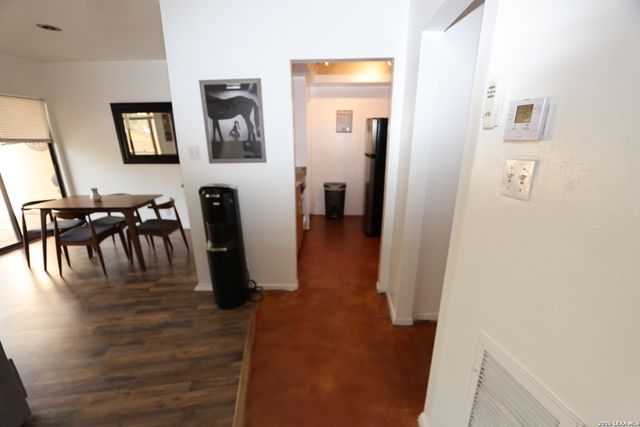 8642 Fredericksburg Rd Apt 313, San Antonio, TX 78240