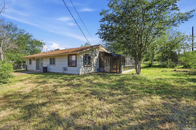 110 MAPLE VLY, San Antonio, TX 78227