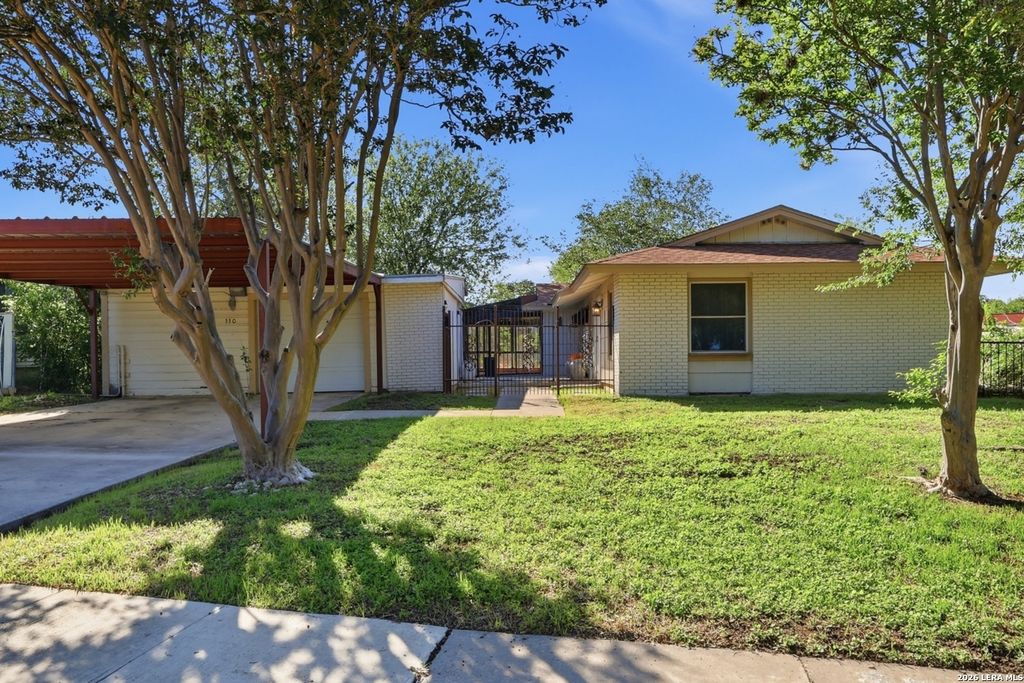 110 MAPLE VLY, San Antonio, TX 78227