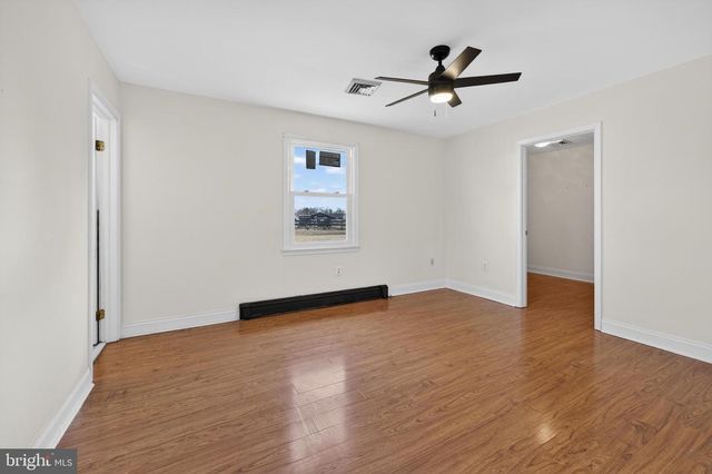 27 REEVES STATION RD, Medford, NJ 08055