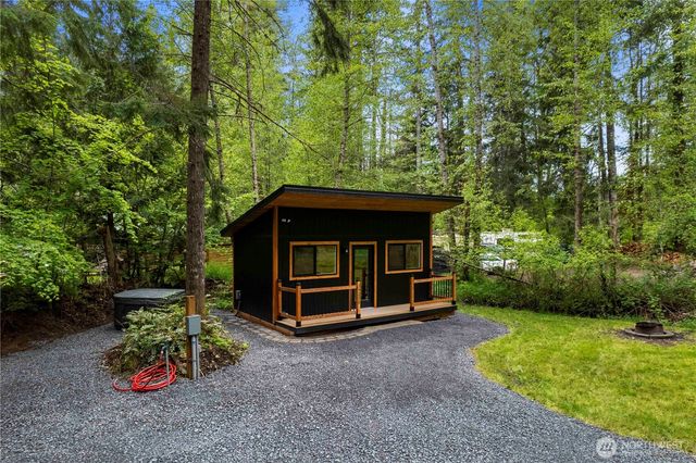 34208 343rd Avenue Ct E, Ashford, WA 98304