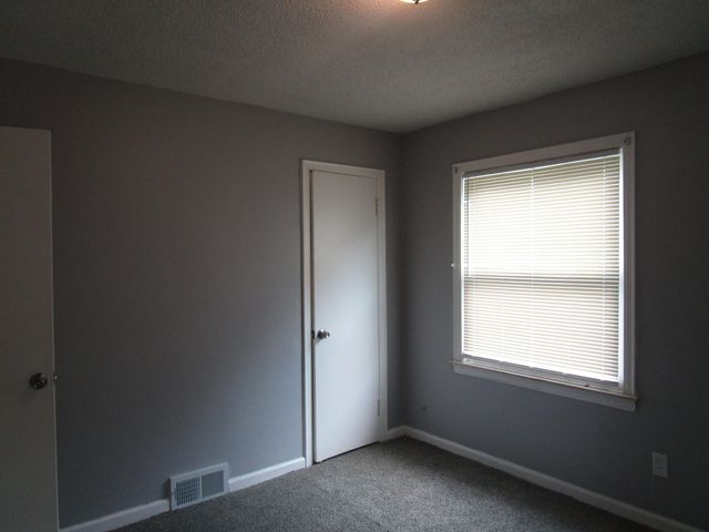 11715 Stahelin Avenue, Detroit, MI 48228