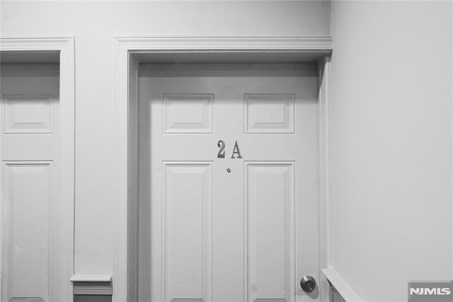 204 Washington Street 2A, Jersey City, NJ 07302