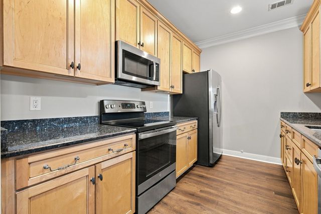 4216 Hillsboro Pike, Nashville, TN 37215