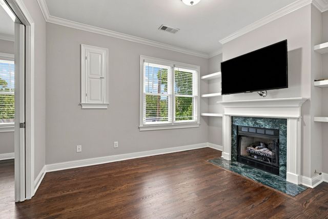 4216 Hillsboro Pike, Nashville, TN 37215