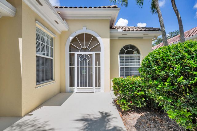 150 Euphrates Circle, Palm Beach Gardens, FL 33410