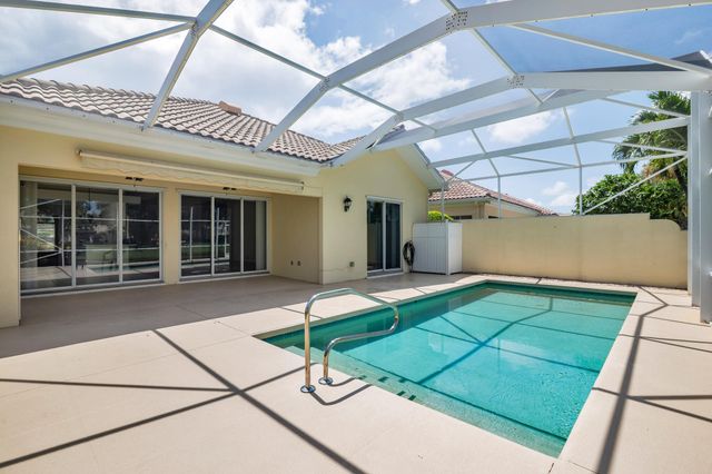 150 Euphrates Circle, Palm Beach Gardens, FL 33410