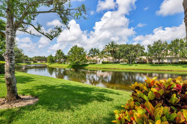 150 Euphrates Circle, Palm Beach Gardens, FL 33410