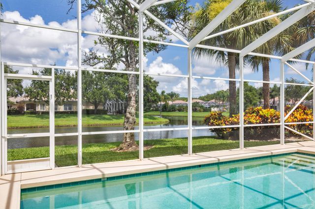 150 Euphrates Circle, Palm Beach Gardens, FL 33410