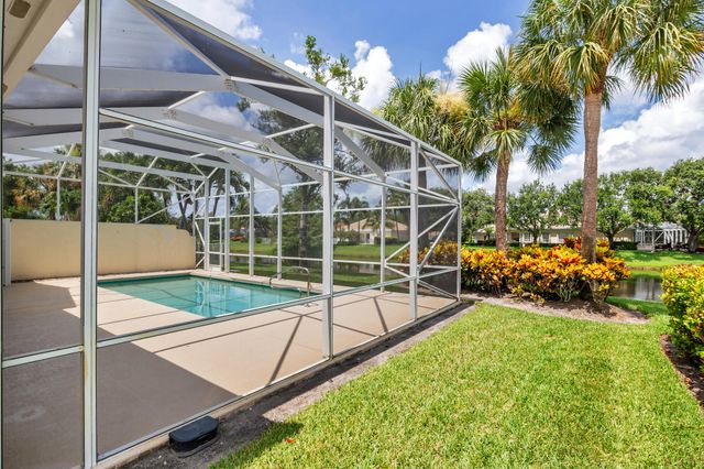 150 Euphrates Circle, Palm Beach Gardens, FL 33410