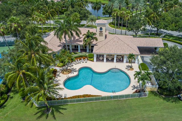 150 Euphrates Circle, Palm Beach Gardens, FL 33410