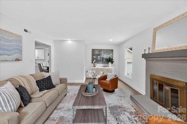 4017 Old Stone Road, Charlotte, NC 28226