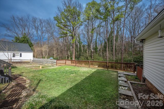 4017 Old Stone Road, Charlotte, NC 28226