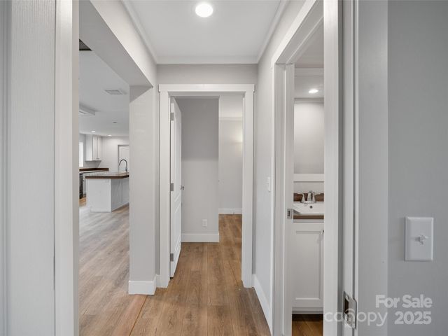 92 Jarrett Drive, Bakersville, NC 28705