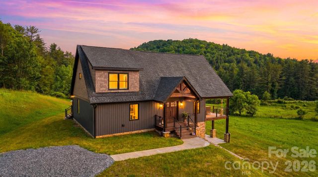 8788 Donald Barrier Street, Newland, NC 28657
