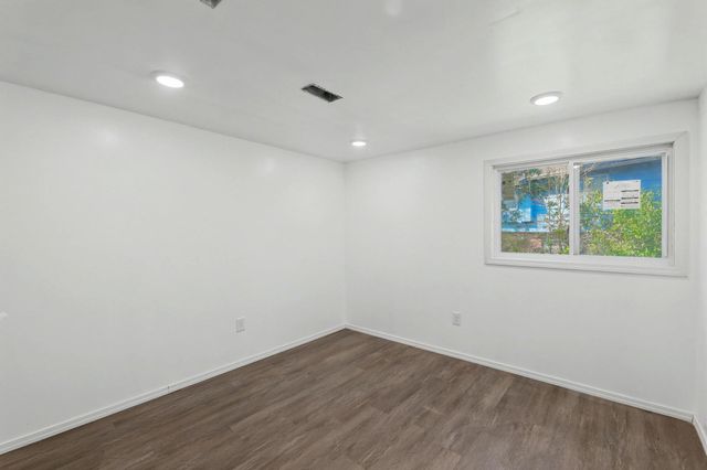 8026 E Morningside St, Wichita, KS 67207