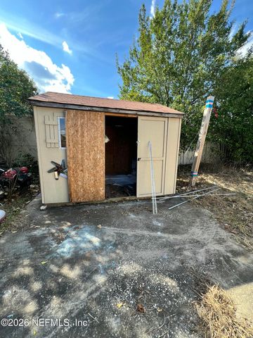 11310 VERA Drive, Jacksonville, FL 32218