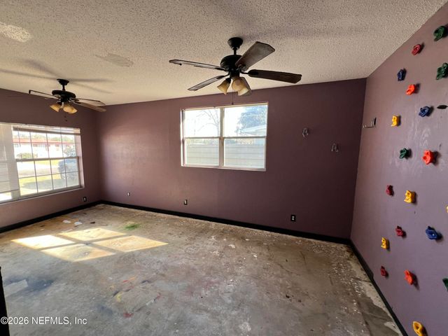 11310 VERA Drive, Jacksonville, FL 32218