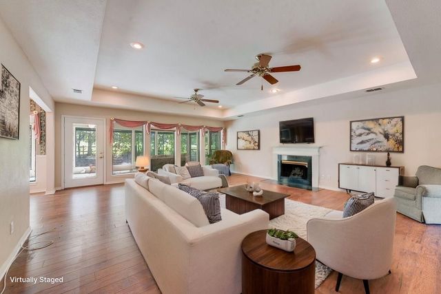 104 Kiowa Drive N, Gainesville, TX 76240