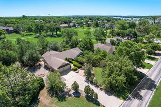 104 Kiowa Drive N, Gainesville, TX 76240