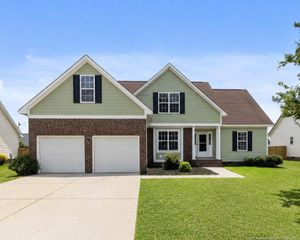 5925 Blue Sky Lane, Hope Mills, NC 28348