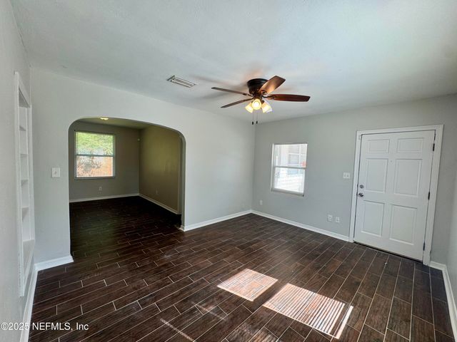 4779 SHIRLEY Avenue, Jacksonville, FL 32210