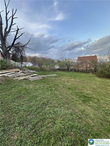 1763 Broadway, Salisbury Twp, PA 18015