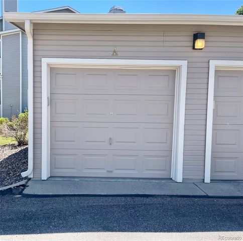8304 Pebble Creek Way 203, Highlands Ranch, CO 80126