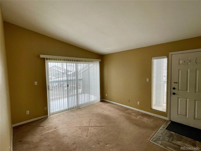 8304 Pebble Creek Way 203, Highlands Ranch, CO 80126