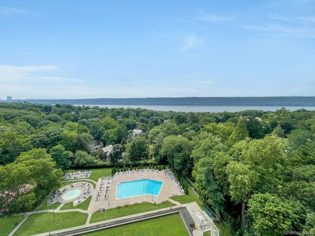 4705 Henry Hudson Parkway 15C, Bronx, NY 10471