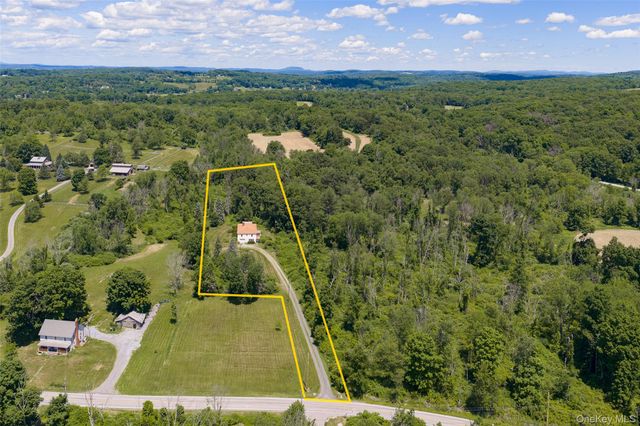 229 N Clove Road, Verbank, NY 12585