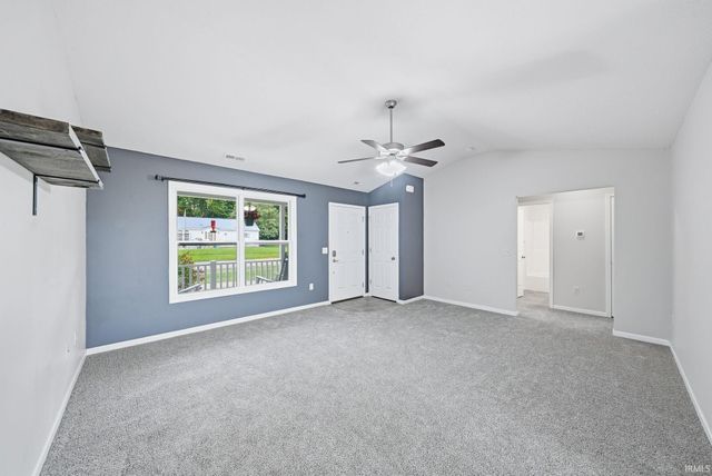 215 Station House Pass, Garrett, IN 46738