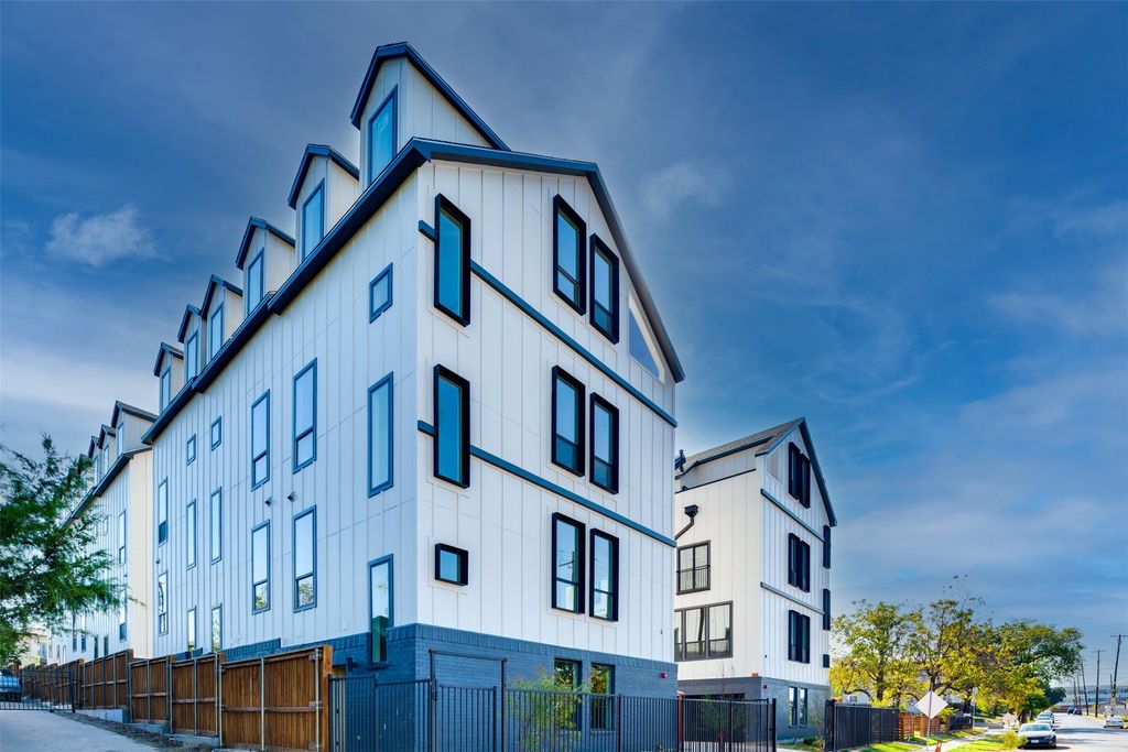 512 N Lancaster Street 4, Dallas, TX 75203