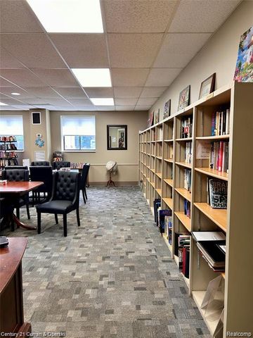 21800 Morley Avenue 105, Dearborn, MI 48124