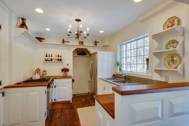 32 Pope Road, Acton, MA 01720