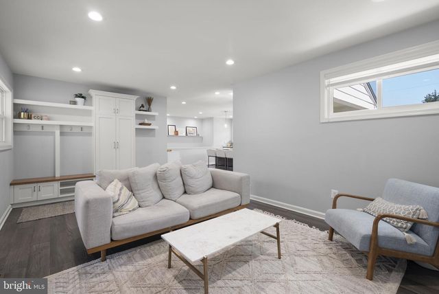303 BELTON RD, Silver Spring, MD 20901